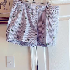 CROWN & IVY Lds Sz 12 Palm Tree Shorts